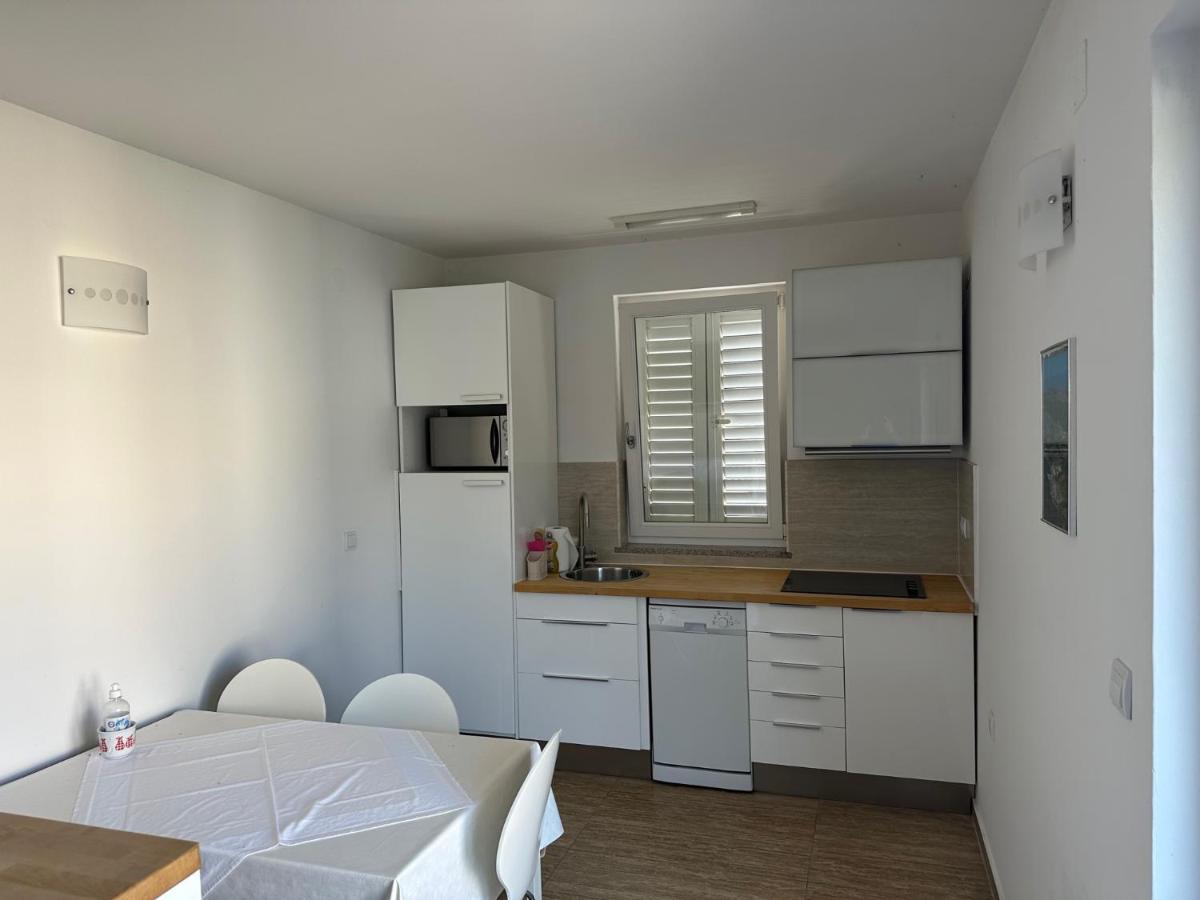 Apartments Hanna Ровинь Экстерьер фото